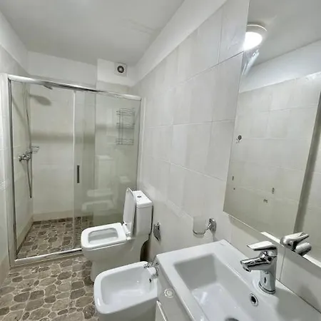 Studio Flat In The City Center Tirana Exterior photo
